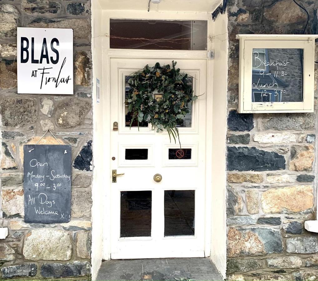 Blas At Fronlas Cafe - The Heart Of Newport Newport  Exteriér fotografie